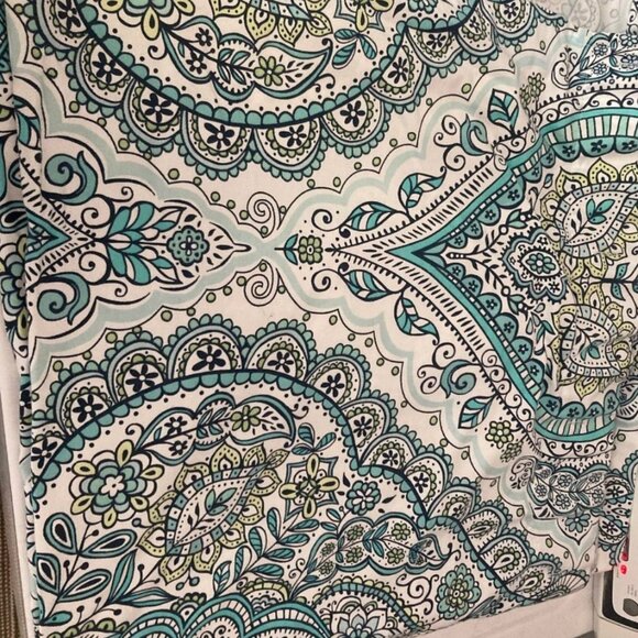 Tahari Shower Curtain - Picture 1 of 2